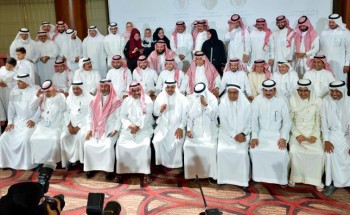 “إعلاميون” تعايد الإعلاميين بخدمات سكانية وطبية وتعليمية