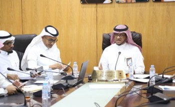 مدير تعليم صبيا يرأس اجتماع مكتب إدارة التحول