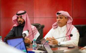 رئيس هيئة الإحصاء يعقد لقاءً مفتوحاً مع رجال وسيدات الأعمال بغرفة حائل