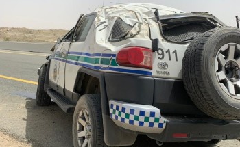انقلاب مركبة تابعة لأمن الطرق جنوب الطائف ووفاة عريف