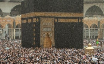 فيديو.. أمطار على الحرم المكي الشريف