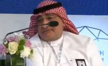 أمين جدة يهاجم المقاولين: “قدام بيتي حفرة مسفلتة بتراب مرشوش بزيت”