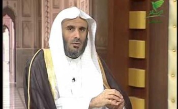 “الشبيلي”: “إخراج زكاة الفطر نقوداً أو طعاماً” فيه خلاف كبير وقديم بين العلماء.. والأمر فيه سعة (فيديو)