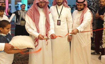 وكيل إمارة منطقه عسير يزور فعالية طاقة الألوان في يومها الثاني