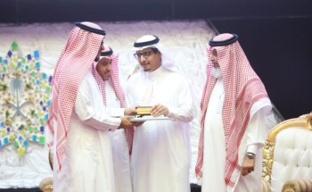 مدير تعليم صبيا يدشن أولى حلقات ديوانية التعليم لهذا العام