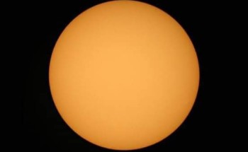 “الشمس ” بدون بقع منذ 13 يوم