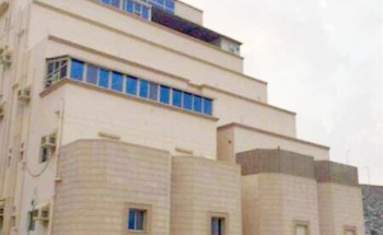 مقاول يحتال على 45 مواطناً ويعرض شققهم للبيع في مزاد ويهرب للخارج.. والمحكمة تنظر قضيتهم