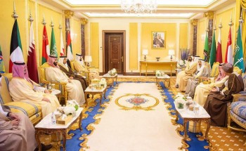 في قصر الدرعية.. خادم الحرمين يقيم مأدبة غداء لقادة وفود دول مجلس التعاون