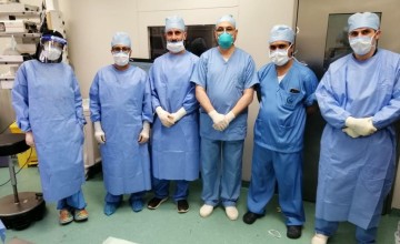 عملية الخمس ساعات المعقدة تنقذ فتاة الـ ١٨ عاما بإستئصال ورم ضخم متمدد بالبطن