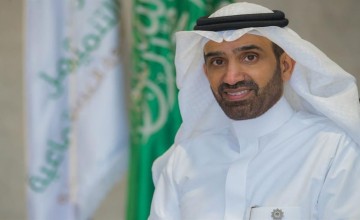 نشرت في “أم القرى” .. وزير “الموارد والتنمية” يعتمد تعديلات قواعد وضوابط العمل لبعض الوقت والعمل المرن