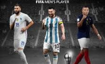 ” الفيفا ” يعلن عن المرشحين الثلاثة للفوز  بجائزة أفضل لاعب في العالم