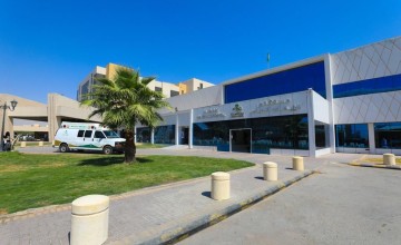 فريق طبي بمستشفى الإيمان العام بالرياض يتمكن من تشخيص حالة نادرة لفتاة تعاني منذ الطفولة من اضطرابات حركية وإدراكية
