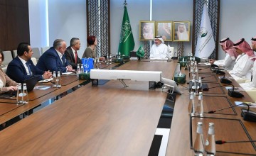 الدكتور الربيعة يلتقي بالمدير الإقليمي لبرنامج الأغذية العالمي في منطقة الشرق الأوسط وشمال أفريقيا وآسيا الوسطى وأوروبا الشرقية