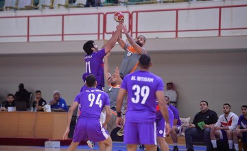 النور ومضر والخليج يواصلون صدارة ممتاز اليد بعد الجولة الـ 13