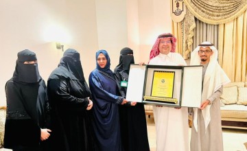 الأمير تركي بن محمد بن ناصر يستقبل رئيسة مجلس جمعية الثريا الخيرية للمكفوفين