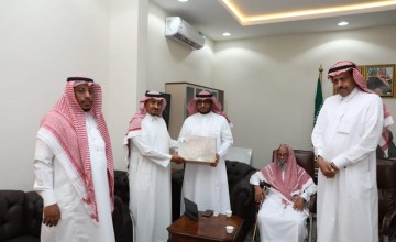 محافظ صامطة المكلف يفعل مبادرة الإفتاء والفئة الغالية