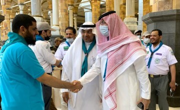 وكيل وزارة التعليم يقف على جهود مركز بادر الكشفي في الحرم الشريف