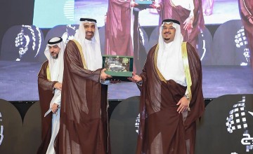 وزير الموارد البشرية يؤكد اهتمام القيادة بالاستثمار في الشباب السعودي