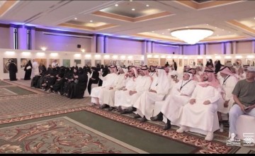 الفنانة التشكيلية سلوى حجر تشارك في معرض ألوان عسير