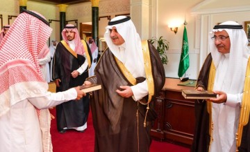 سمو أمير منطقة تبوك يسلم 202 أسرة مفاتيح وحداتهم السكنية الجديدة.. ويشيد بجهود وزارة الإسكان