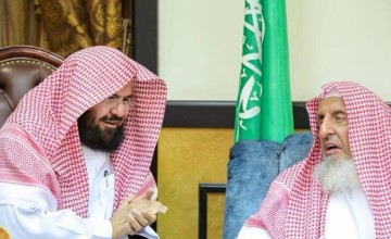 مفتي عام المملكة يشيد بقرار مجلس الوزراء باستحداث جهاز رئاسة الشؤون الدينية للحرمين الشريفين