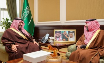 نائب أمير تبوك يستقبل مدير المركز الوطني للرقابة على الالتزام البيئي بالشمالية