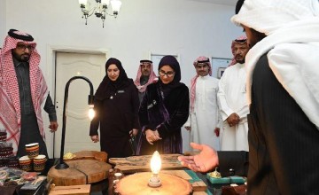 “صاحبة السمو الأميرة نوف بنت عبدالرحمن آل سعود تزور جمعية الثقافة والفنون في تبوك وتشيد بالمواهب الإبداعية المحلية”