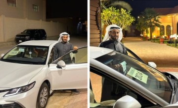 هدايا سيارات ومبالغ مالية وخاتم ألماس .. الوليد بن طلال يهدي لـ”العنزي” سيارة ومبلغ مالي بعد إنقاذه لطفل الخرج وتضحيته بسيارته