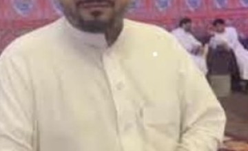 عبر عدسة “الشمال الإخبارية” : مهدي علي عازب يرحب بكافة الزوار لـ”حارة النزلة” في محافظة بيش