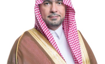 وزير الشؤون البلدية يبدأ زيارة رسمية إلى مدريد.. يلتقي خلالها عدداً من كبار المسؤولين في الحكومة الإسبانية