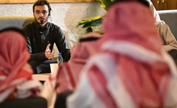 الشريك الأدبي بتبوك يقيم أمسية بعنوان ” أطباء المهنة أدباء الهوى “