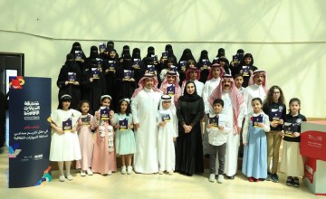 مدير “تعليم الجوف” يكرم الطلبة الفائزين في مسابقة “المهارات الثقافية”