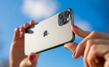 بالفيديو.. مستشار قانوني: يُمنع التصوير دون ترخيص في الأماكن العامة .. ويكشف عن العقوبة المقررة!