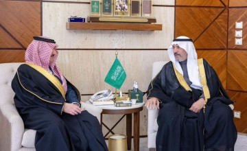 أمير الشرقية يستقبل رئيس وأعضاء جمعية أصدقاء السعودية