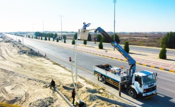 بلدية النعيرية: تبدأ أعمال تركيب 140 عامود إنارة بالمدخل الغربي للمحافظة