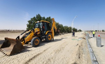 أمانة الشرقية: تركيب 140 عامود إنارة ضمن أعمال إعادة تأهيل وتطوير المدخل الغربي للنعيرية