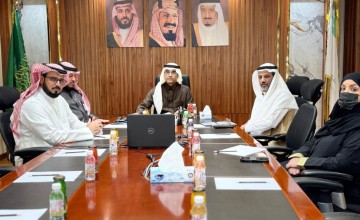 مدير تعليم الطائف يلتقي بمديري المدارس والموجهين لاستعراض الاختبارات المعيارية