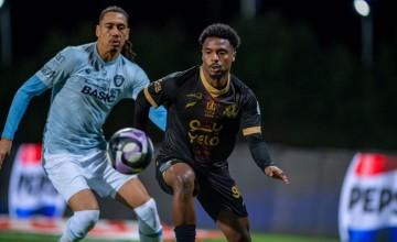 الفيحاء يتعادل مع ضيفه الوحدة بدون أهداف