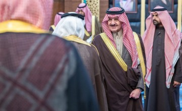 أمير المنطقة الشرقية يستقبل المهنئين بحلول شهر رمضان المبارك