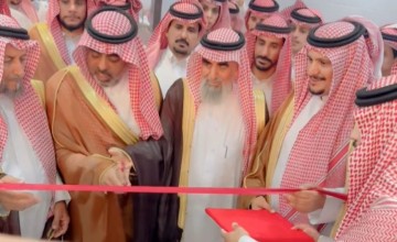 بحضور الأمير الدكتور “مشعل بن محمد بن عبدالعزيز” ومشايخ بني رشيد .. عايد بن عبيد بن خلف بن شويلع  يفتتح ديوانه الجديد وسط ترحيب واسع