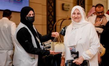 «إكرام الضيف» تستقبل الفوج الأول من حجاج مصر وتُنظّم حفل ترحيب خاص ضمن برامجها لخدمة ضيوف الرحمن