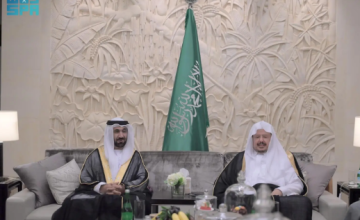 رئيس الشورى يلتقي رئيس البرلمان العربي في جاكرتا ويبحثان تعزيز العمل البرلماني المشترك