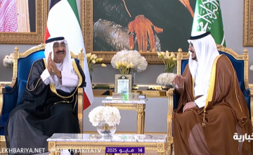 بالفيديو: أمير الكويت يصل الرياض للمشاركة في القمة الخليجية الأمريكية