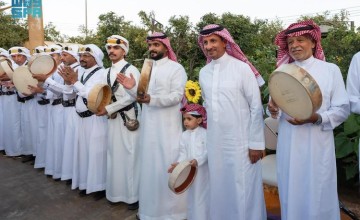 وزير السياحة يبدأ جولاته الميدانية من الطائف ضمن برنامج «صيف السعودية 2025» ويشيد بمكانتها كوجهة سياحية رائدة