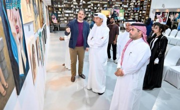 «نافذة».. معرض تشكيلي واقعي بروح معاصرة تنظمه جمعية الثقافة والفنون بالدمام