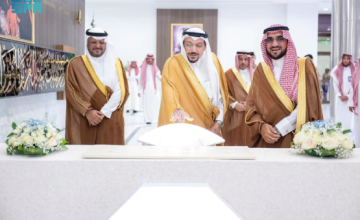 أمير القصيم يفتتح مركز الملك عبدالعزيز للمؤتمرات بجامعة القصيم
