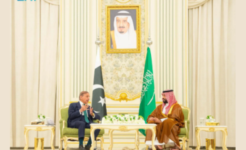 برعاية ولي العهد.. «السعودية» و«باكستان» توقعان “اتفاقية الدفاع الإستراتيجي المشترك” لتعزيز الأمن والسلام في المنطقة (فيديو)