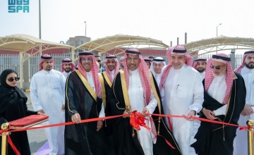 وزير الصناعة يفتتح مصنع “سنيورة” للصناعات الغذائية بطاقة إنتاجية 10 آلاف طن سنويًا