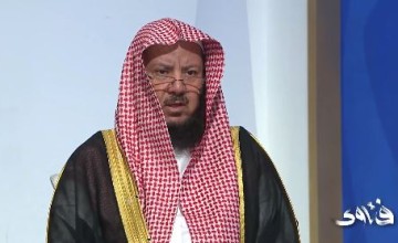 هل استخدام لاصقة الإقلاع عن التدخين ومنع الحمل وكريمات الجلد في نهار رمضان يُفطر؟.. الشيخ عبدالسلام السليمان يوضح (شاهد)