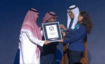 شاهد.. لحظة إعلان “غينيس” المنتدى السعودي للإعلام الأكبر عالمياً بحضورٍ تاريخي